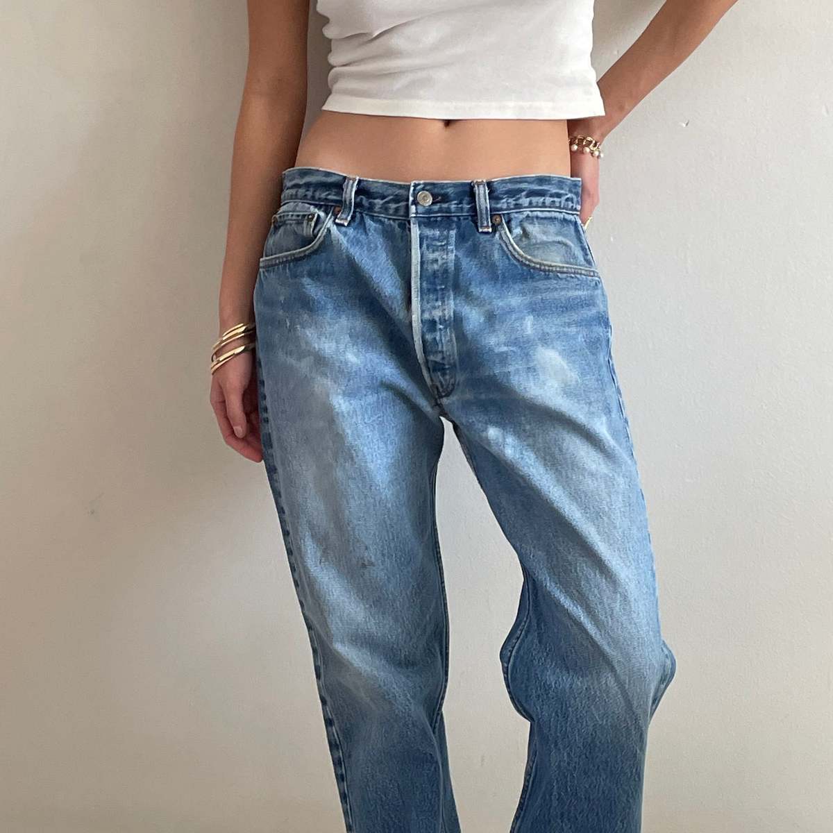 Levi's 501 Boyfriend Button Fly Jeans - Light Wash - Image 7 of 13