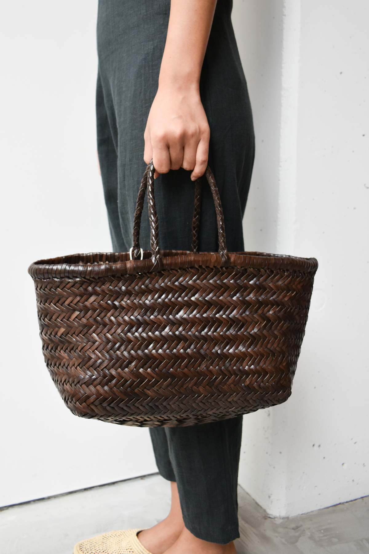 Dragon Diffusion Bamboo Triple Jump Basket Bag - Dark Brown | Garmentory