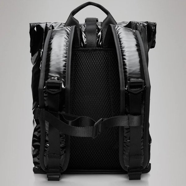 rains backpack - black 2 Way Tote | Backpack | Green this spacious rucksack offers a capacity of 23.3 liters Farfetch Rains Rucksack Backpack Rains
