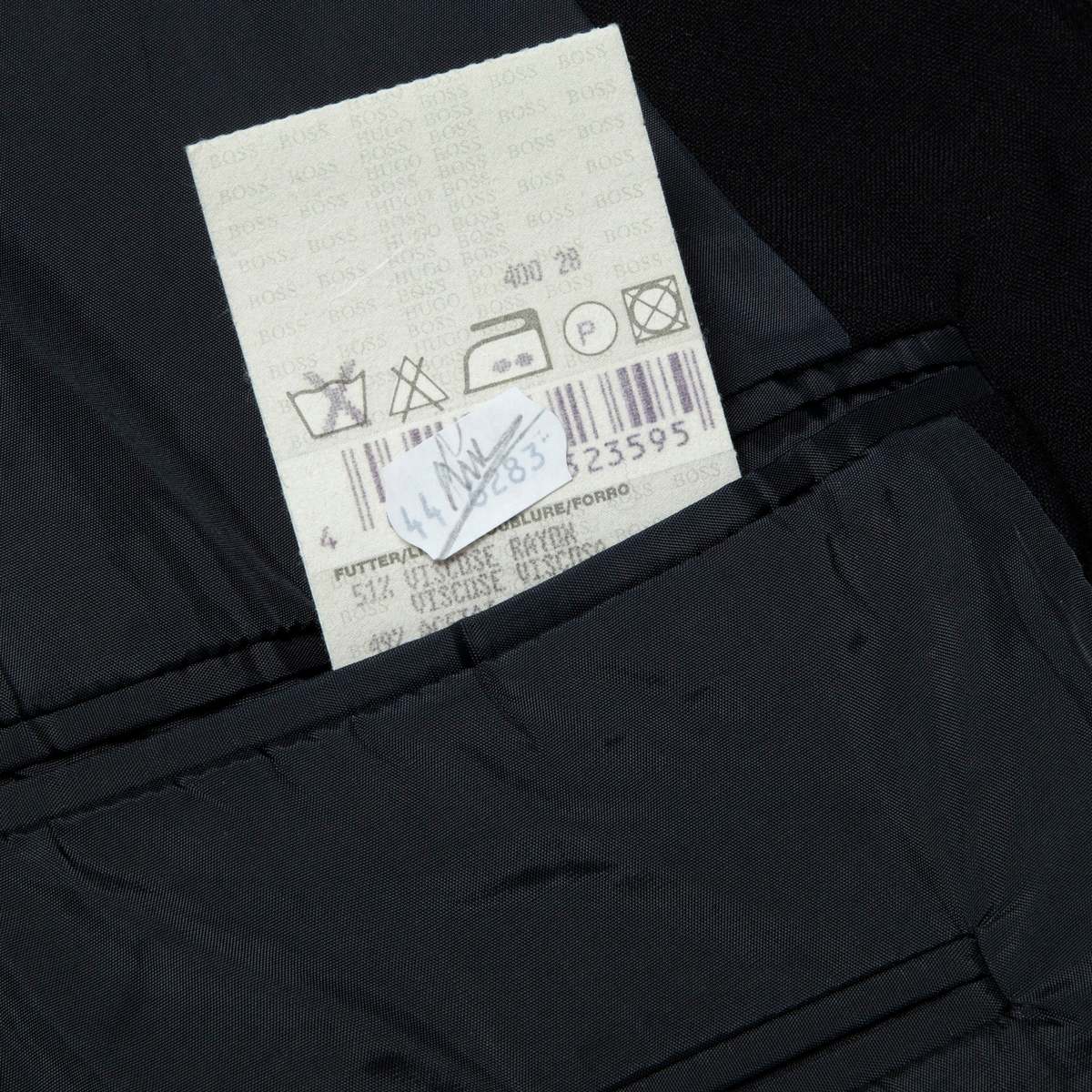 HUGO BOSS 90s Virgin Wool Plain Weave Slim Tailored Jacket - Black - Image 5 of 9