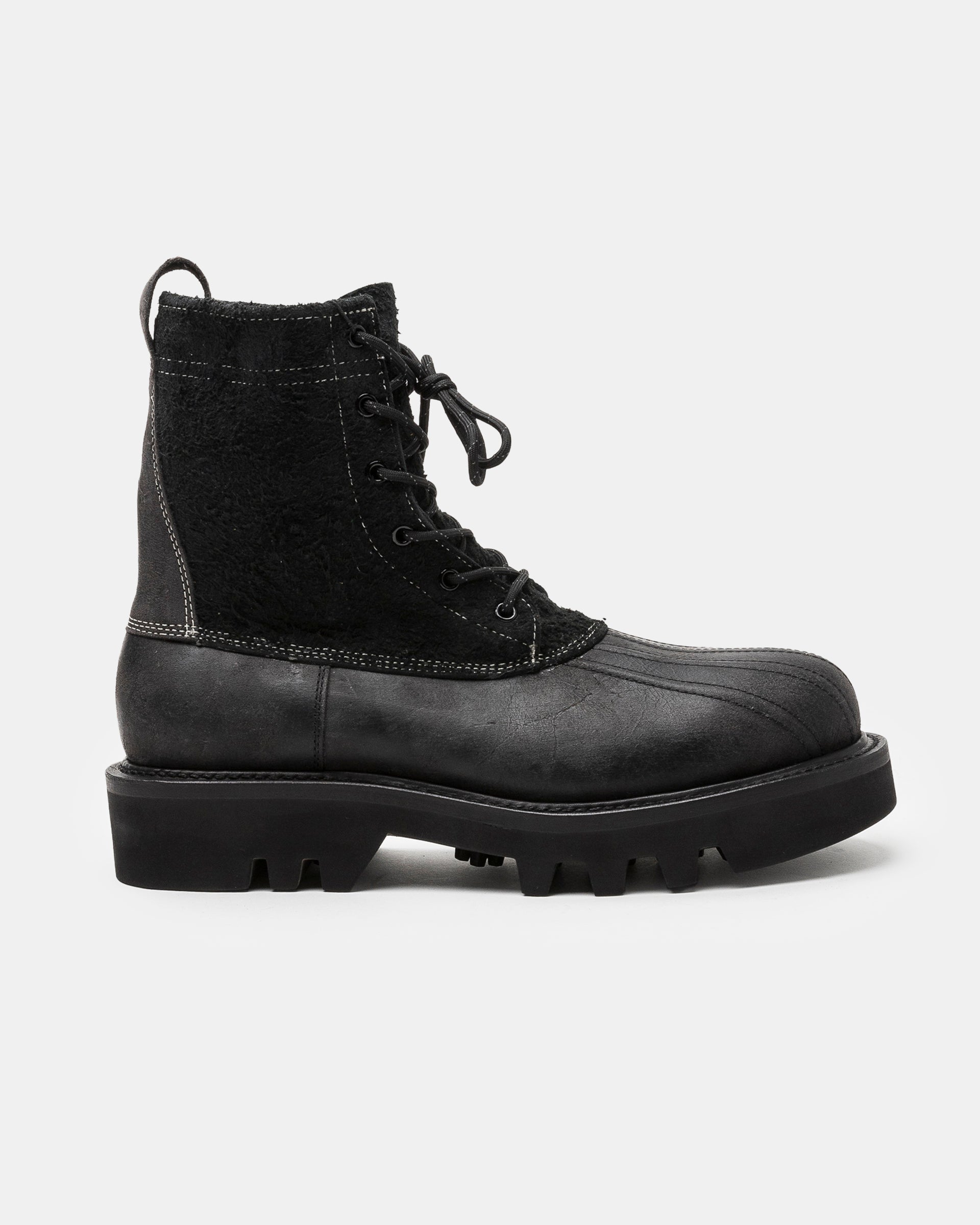Paracia B-Type 02 Rambler Mohawk - Black | Garmentory
