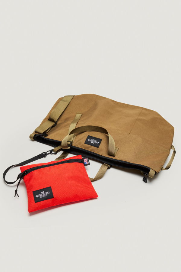 Bags in Progress Traveler Duffle Medium - Khaki