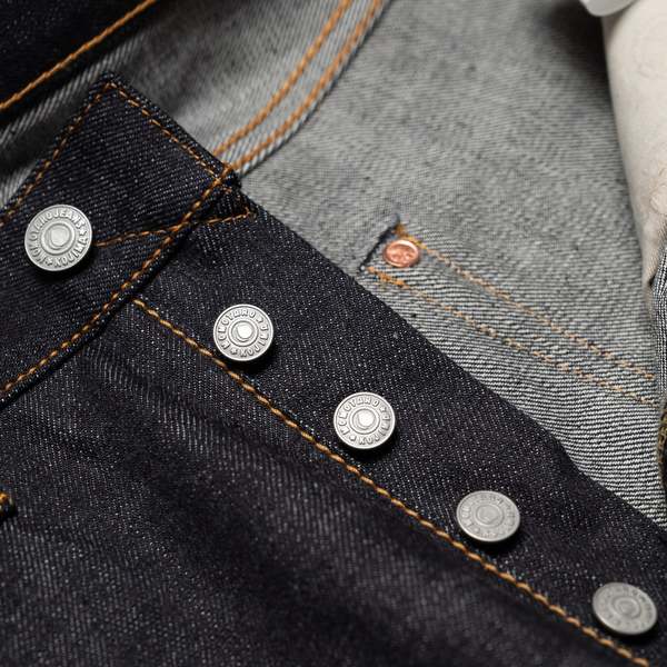 Momotaro Jeans 15.7 oz Zimbabwe Cotton Classic Straight - Indigo Momotaro Jeans 15.7 oz Zimbabwe Cotton Classic Straight - Indigo