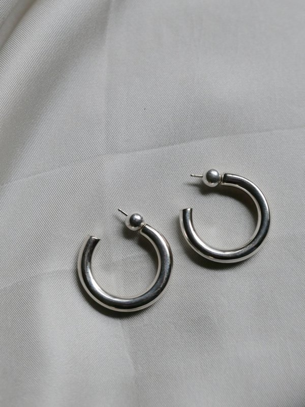 Sophie Buhai Small Everyday Hoops | Garmentory