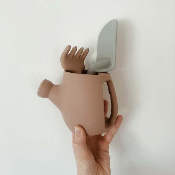 Murray & Finn Watering Can Set