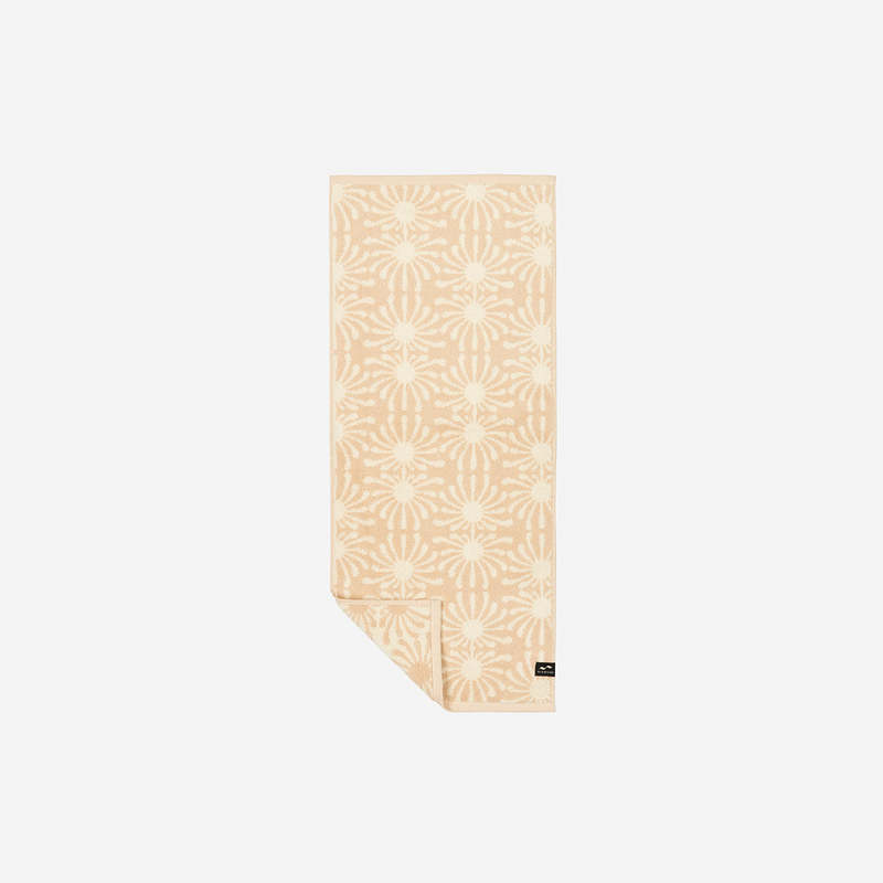 Slowtide Up At Dawn Bath Towel - Blush Slowtide Up At Dawn Bath Towel - Blush
