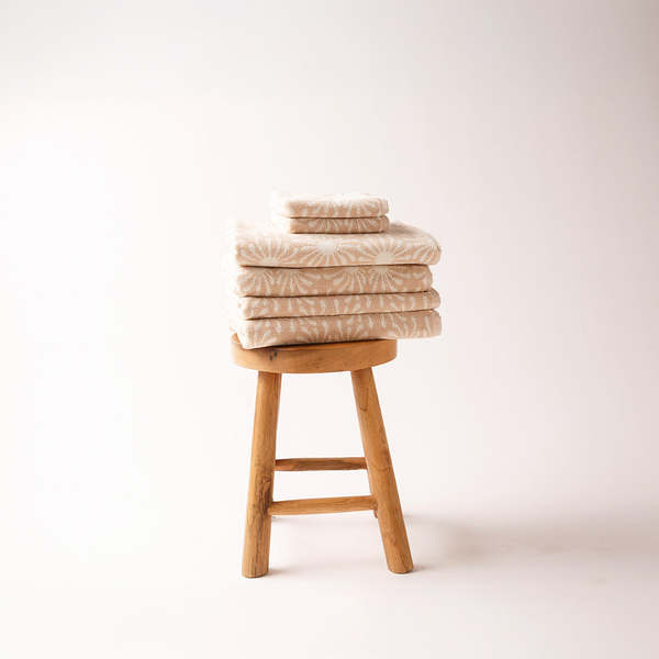 Slowtide Up At Dawn Bath Towel - Blush Slowtide Up At Dawn Bath Towel - Blush