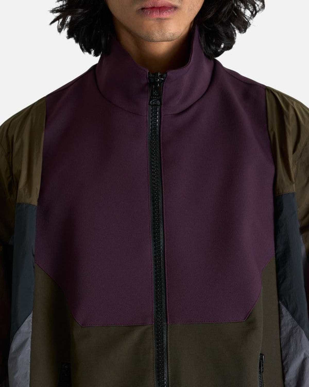新品sacai 25SS Matelasse Twill Mix Blouson Matelasse Twill Mix Blouson in Burgundy – SVRN