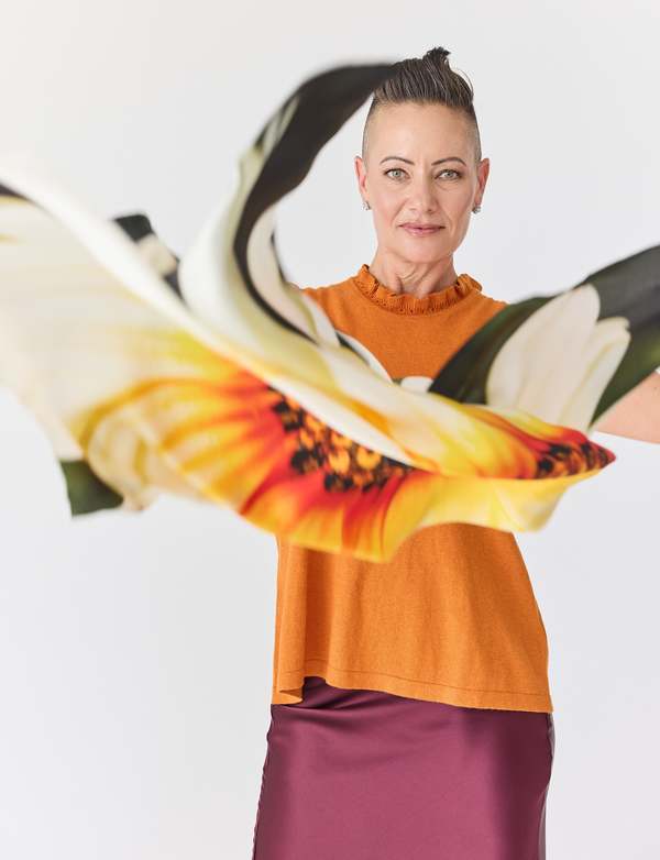 Lindsay Nicholas New York African Daisy Bloom Scarf