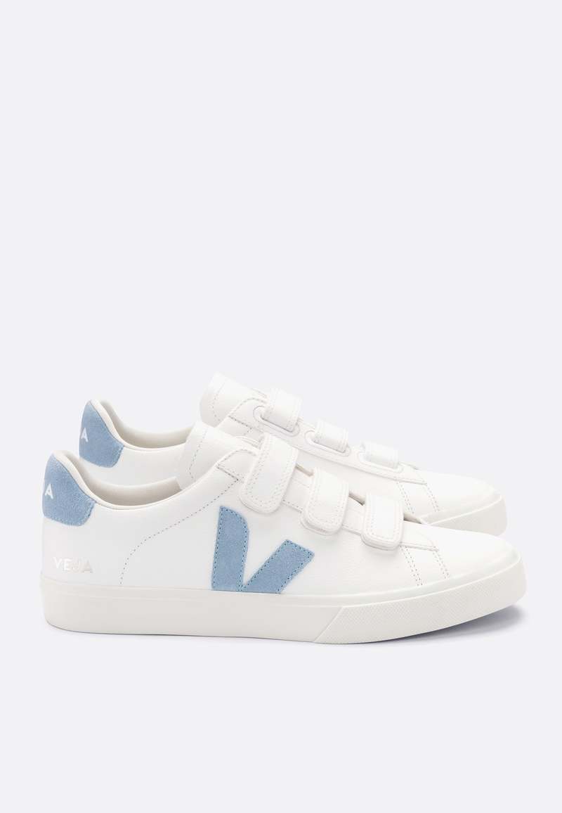 VEJA Recife Logo Chromefree Leather Shoes - Extra White