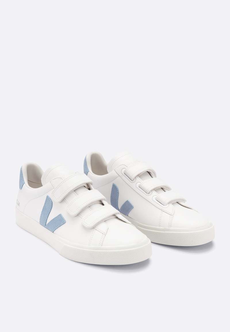 VEJA Recife Logo Chromefree Leather Shoes - Extra White