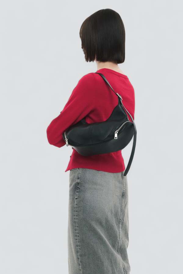 ◆OSOI 最新作◆BORSA CARGO HOBO バッグ/Black◆ Black Cargo Hobo Bag - Osoi – Assembly New York
