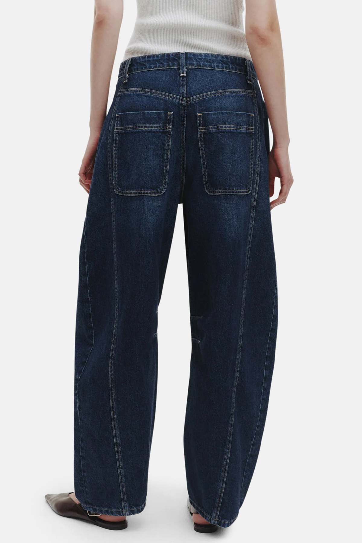 The Augustus Crop Barrel Jean in Light Wash