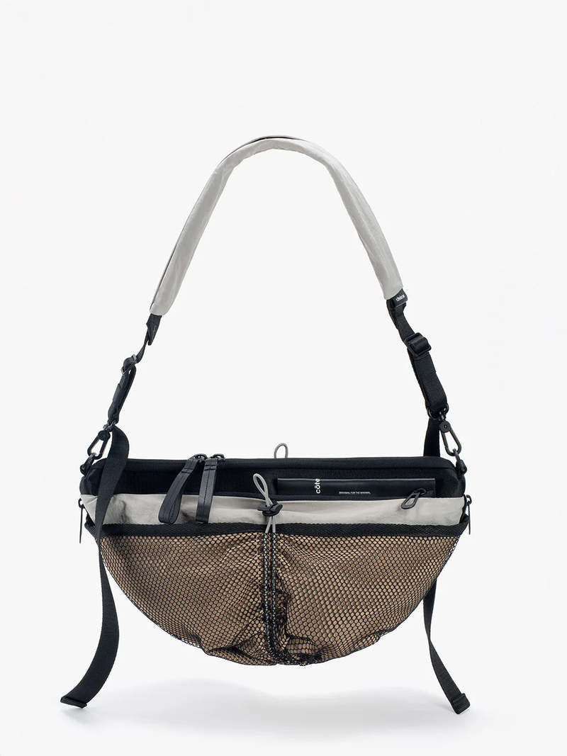 Cte & Ciel Orne Smooth Crossbody Bag - Black & Sand