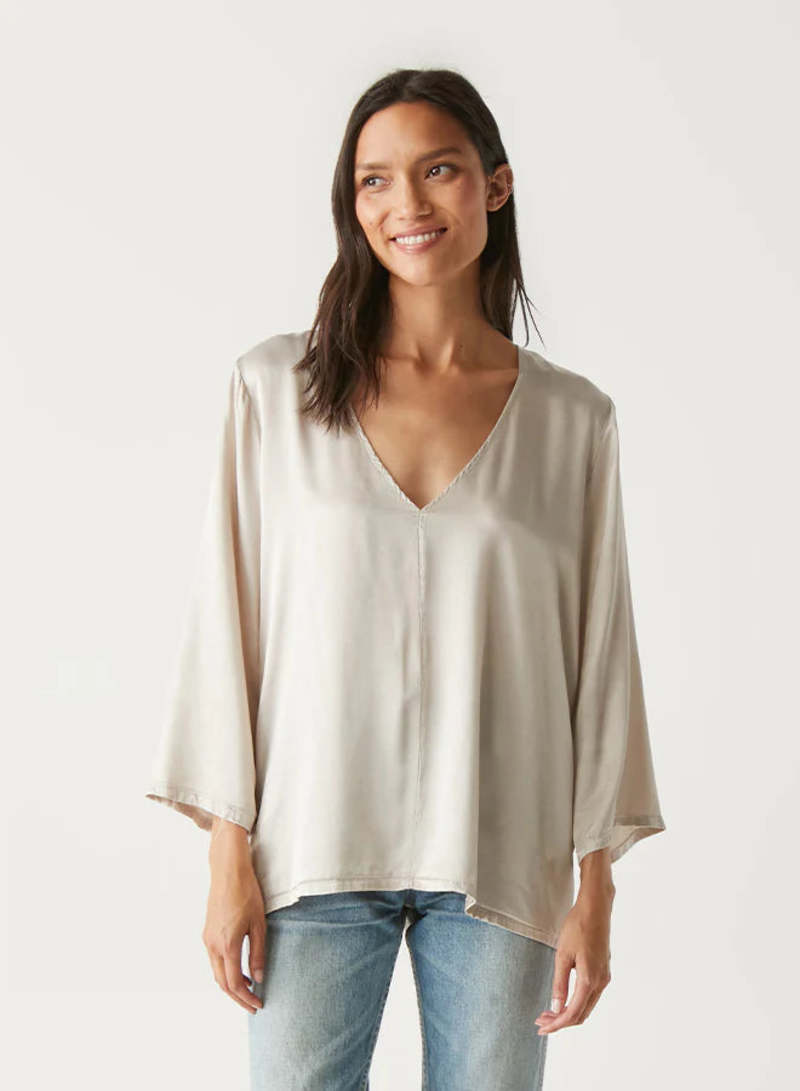 Michael Stars Cobie 3/4 Sleeve V-Neck Blouse - Chalk Michael Stars Cobie 3/4 Sleeve V-Neck Blouse - Chalk