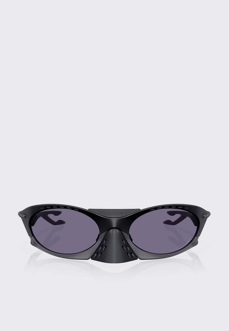 小物 Oakley PLANTARIS Matte Black Oakley Plantaris Sunglasses - Matte Black/Prizm Grey