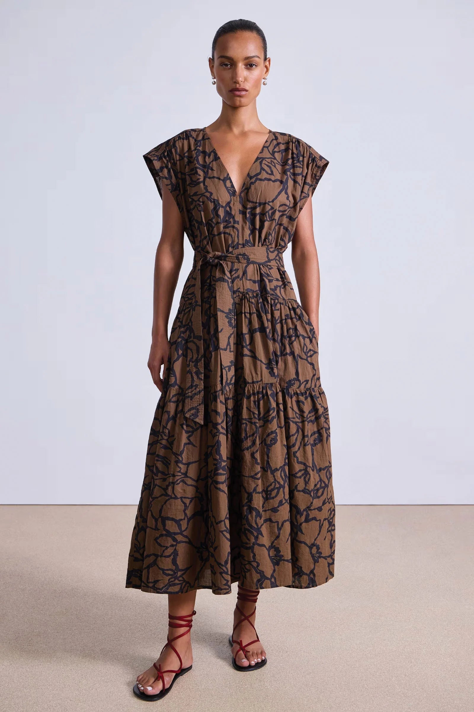 Apiece Apart Agathe Tier Maxi - Large Lace Chocolate Floral