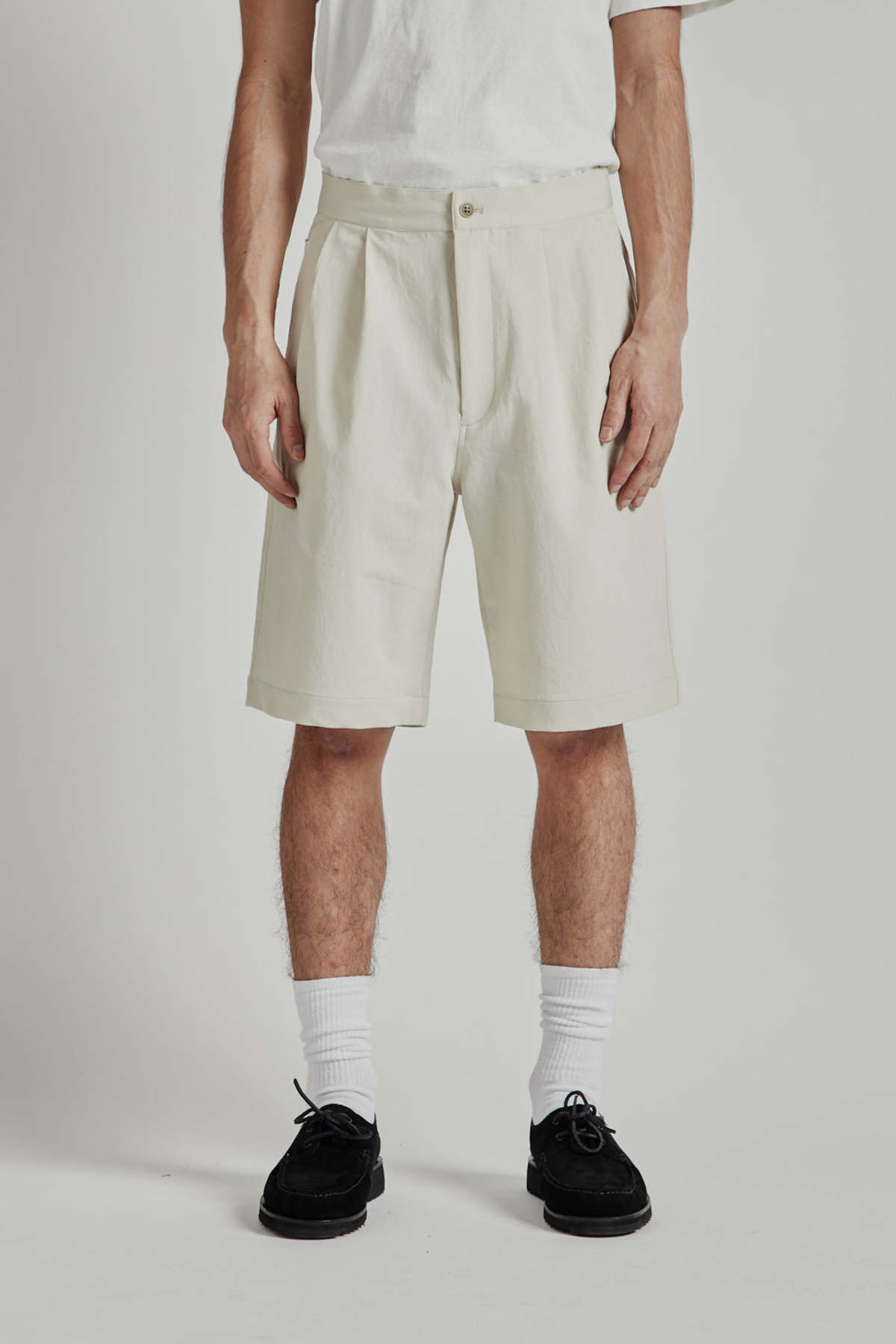 パンツ nanamica ALPHADRY Double Pleats Shorts ALPHADRY Double Pleats Shorts – nanamica NEW YORK