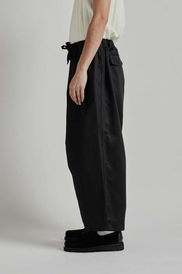 is-ness BALLOON EZ PANTS BLACK Mサイズ is-ness Balloon EZ Pants - Black | Garmentory