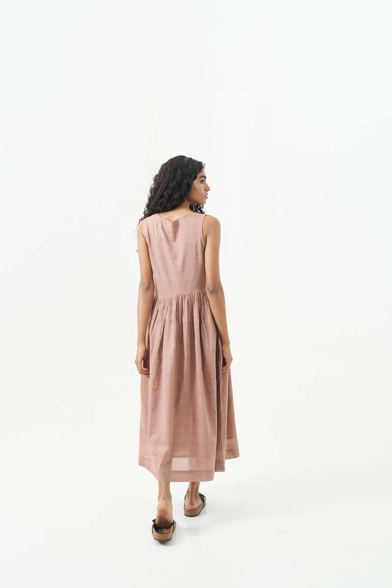 WOC NF The midi Dress - Garnet Pink 