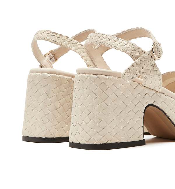 La Canadienne Pico Sandal - White