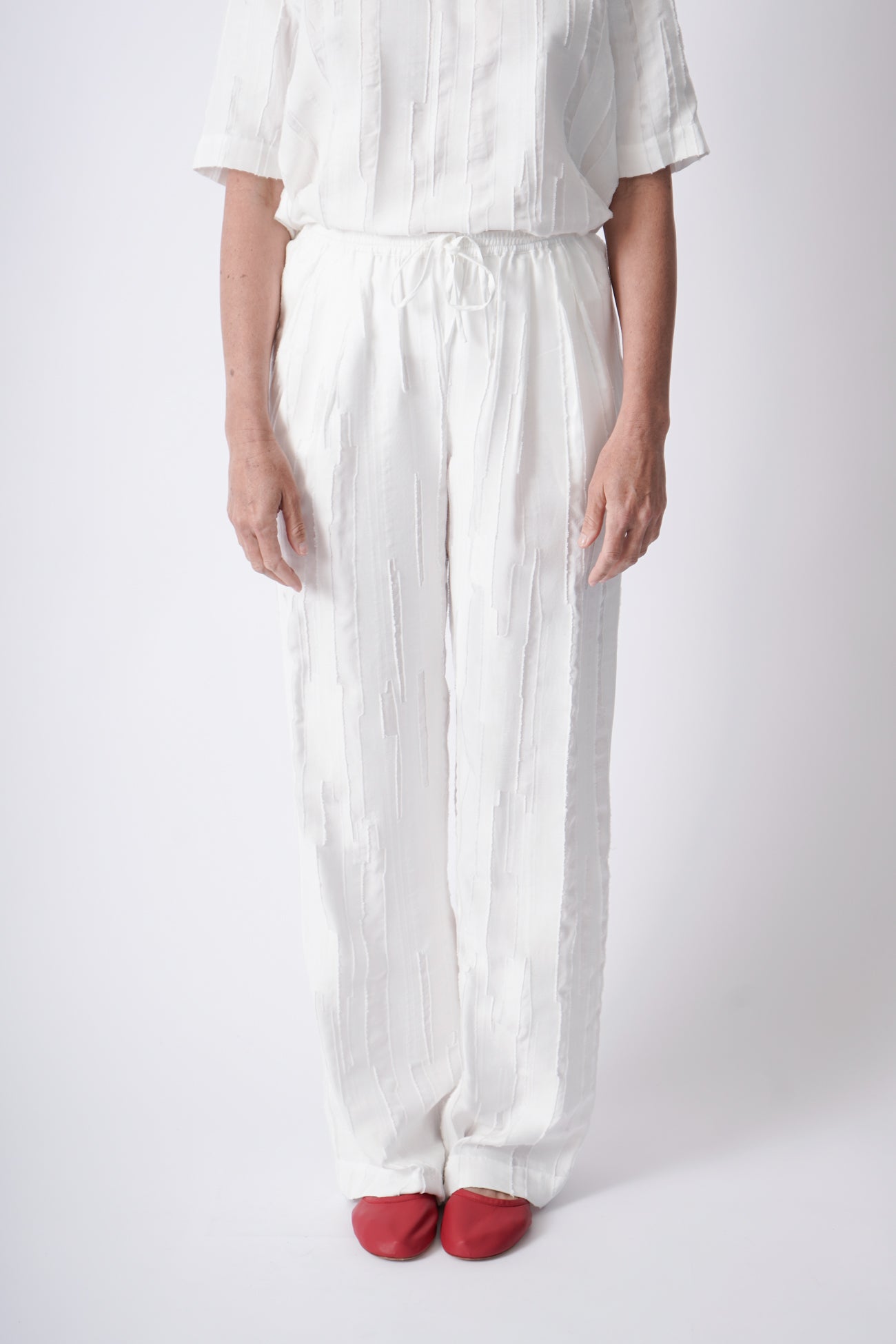 パンツ Loulou Studio PANTS (SOLER IVORY) LouLou Studio Soler Pants - Ivory | Garmentory