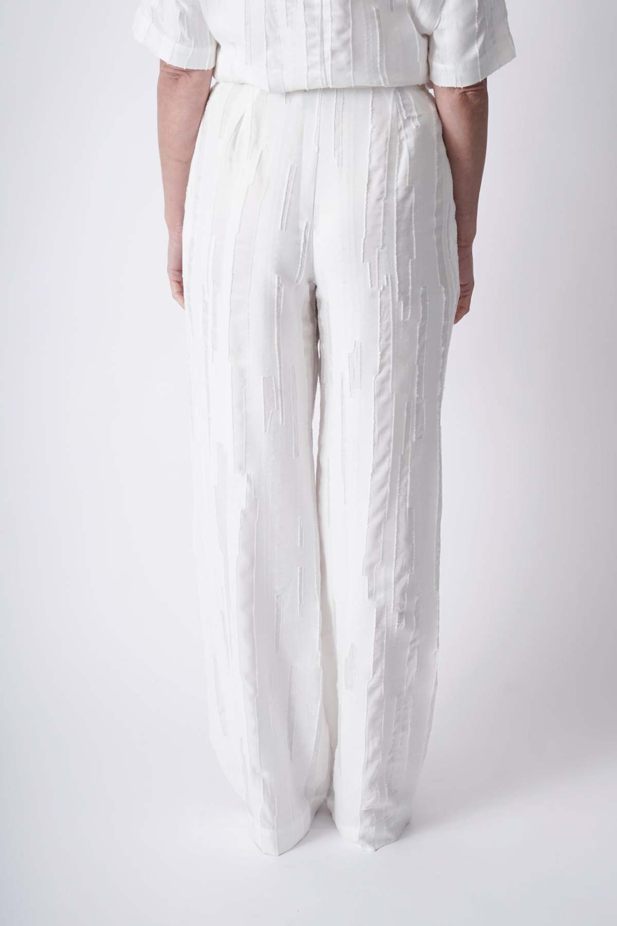 パンツ Loulou Studio PANTS (SOLER IVORY) LouLou Studio Soler Pants - Ivory | Garmentory
