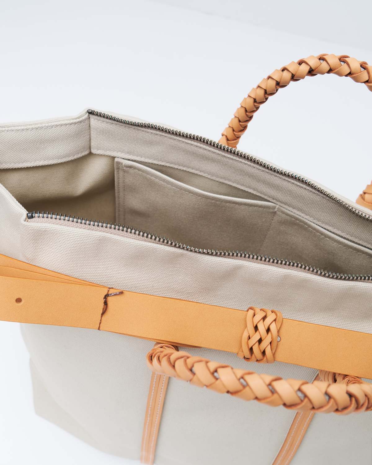Kamaro'an Woven Duffel Bag 35 - Ivory | Garmentory