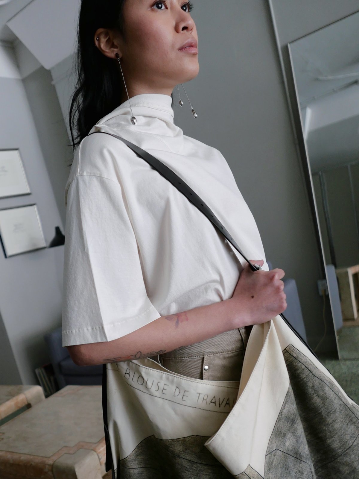 【関税込み】LEMAIRE イエロー Foulard Tシャツ Foulard cotton jersey T-shirt in yellow - Lemaire | Mytheresa