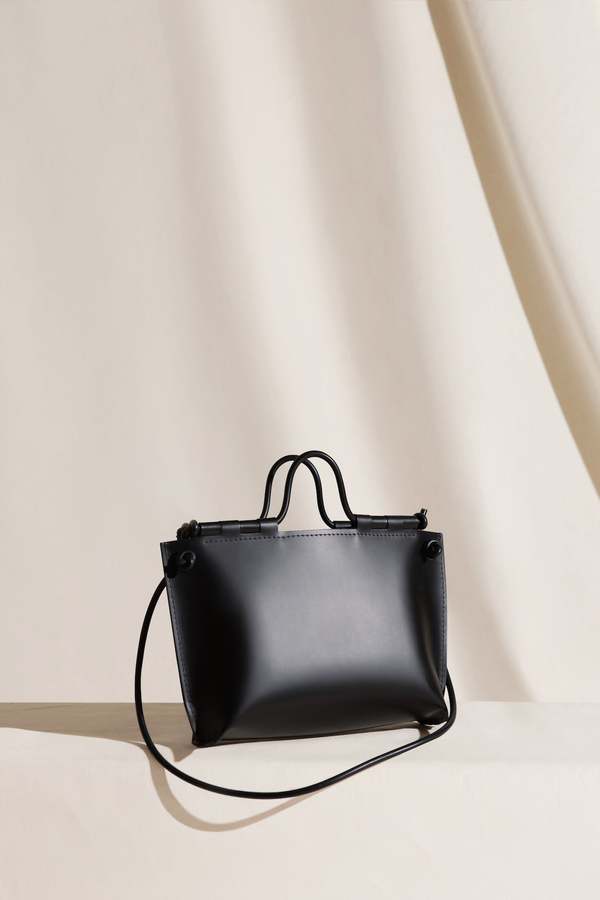 Kozha Numbers Grande Siesta Bag - Black