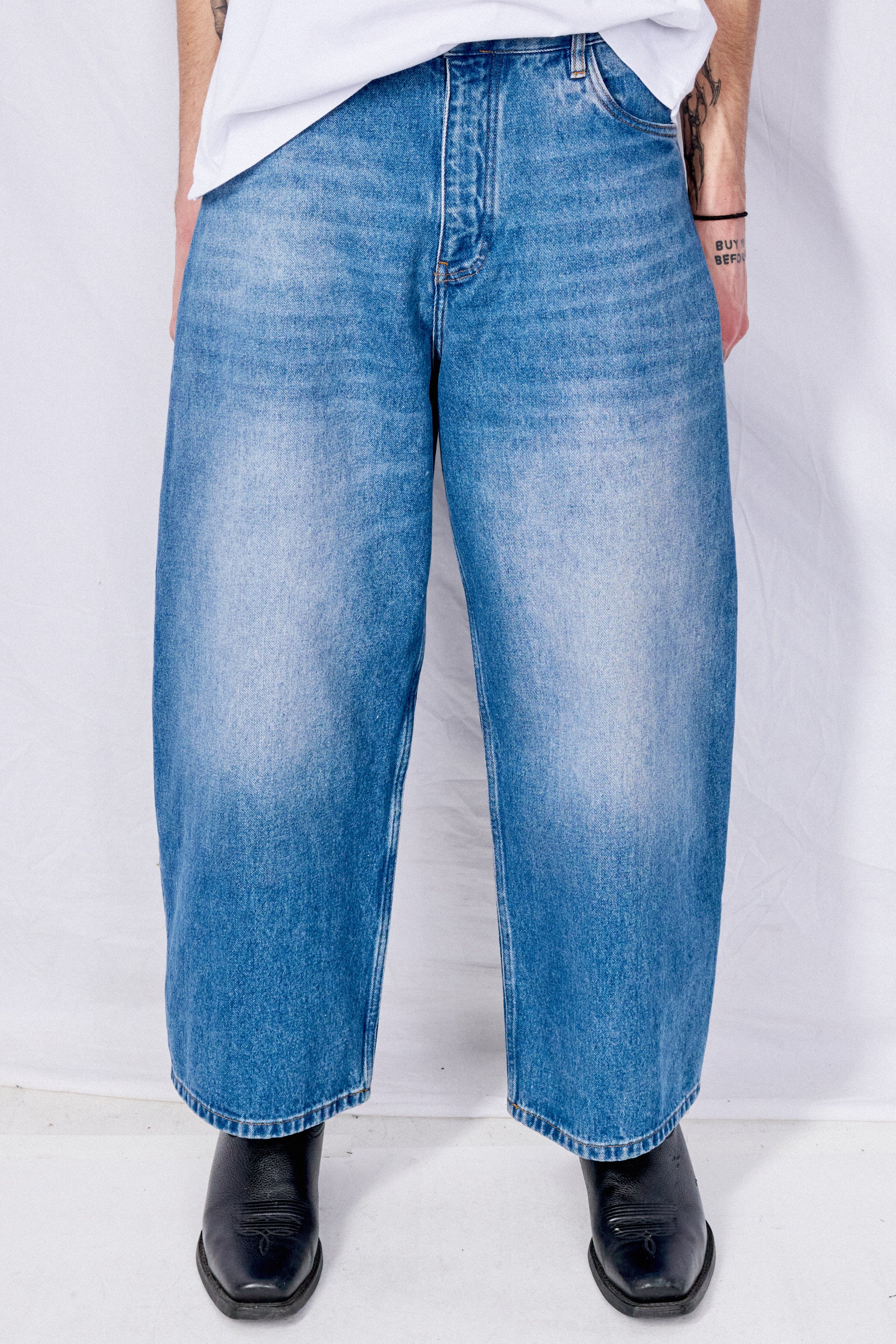 パンツ Studio Nicholson PAOLO DENIM PANT Studio Nicholson - Paolo Denim Pants in Washed Black – Stoy