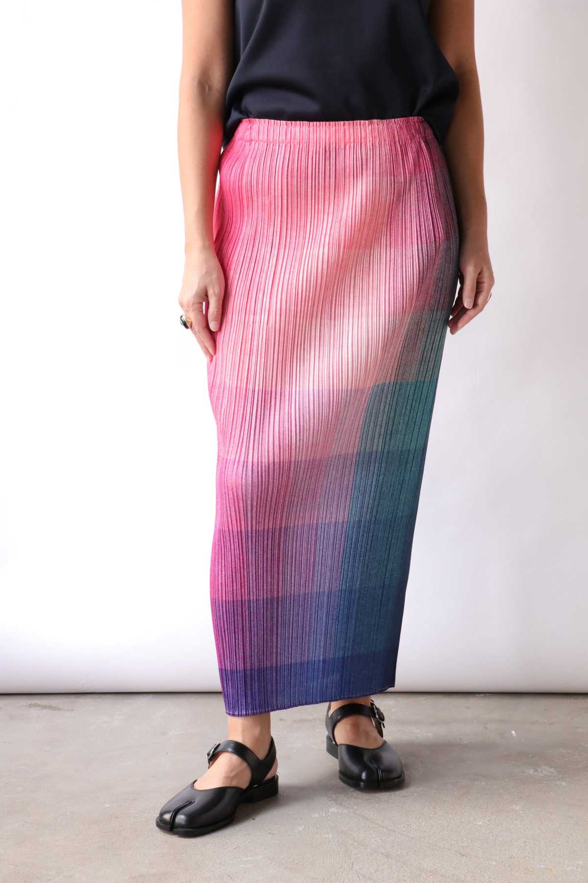 PLEATS PLEASE イッセイミヤケ PHOTON サイズ3 PINK Issey Miyake Photon Skirt - Pink no.22 | Garmentory