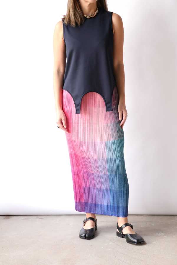 Issey Miyake Photon Skirt - Pink no.22 | Garmentory