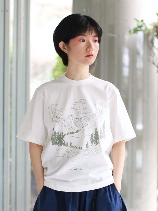 and wander Back to Nature T-shirt - White