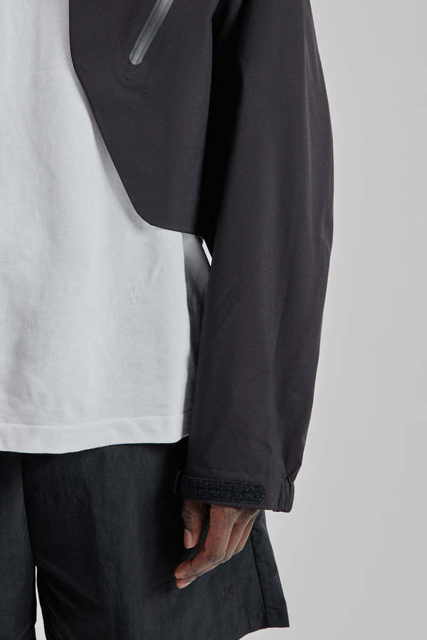 Goldwin Pertex Shield Air Bolero - Black | Garmentory