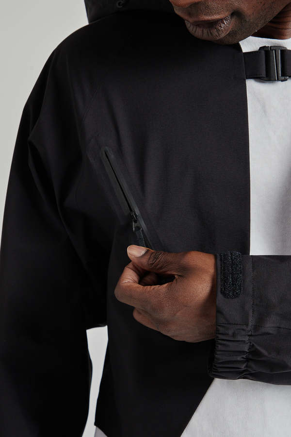 Goldwin Pertex Shield Air Bolero - Black | Garmentory