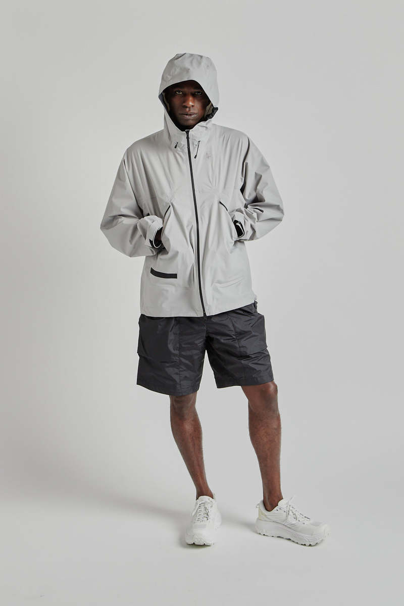 Goldwin Pertex Shield Air Mountaineering Jacket - Snow Gray