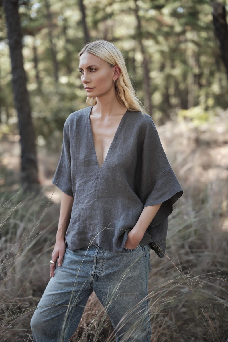 MAMNE Linen Throw-on Top - Agave
