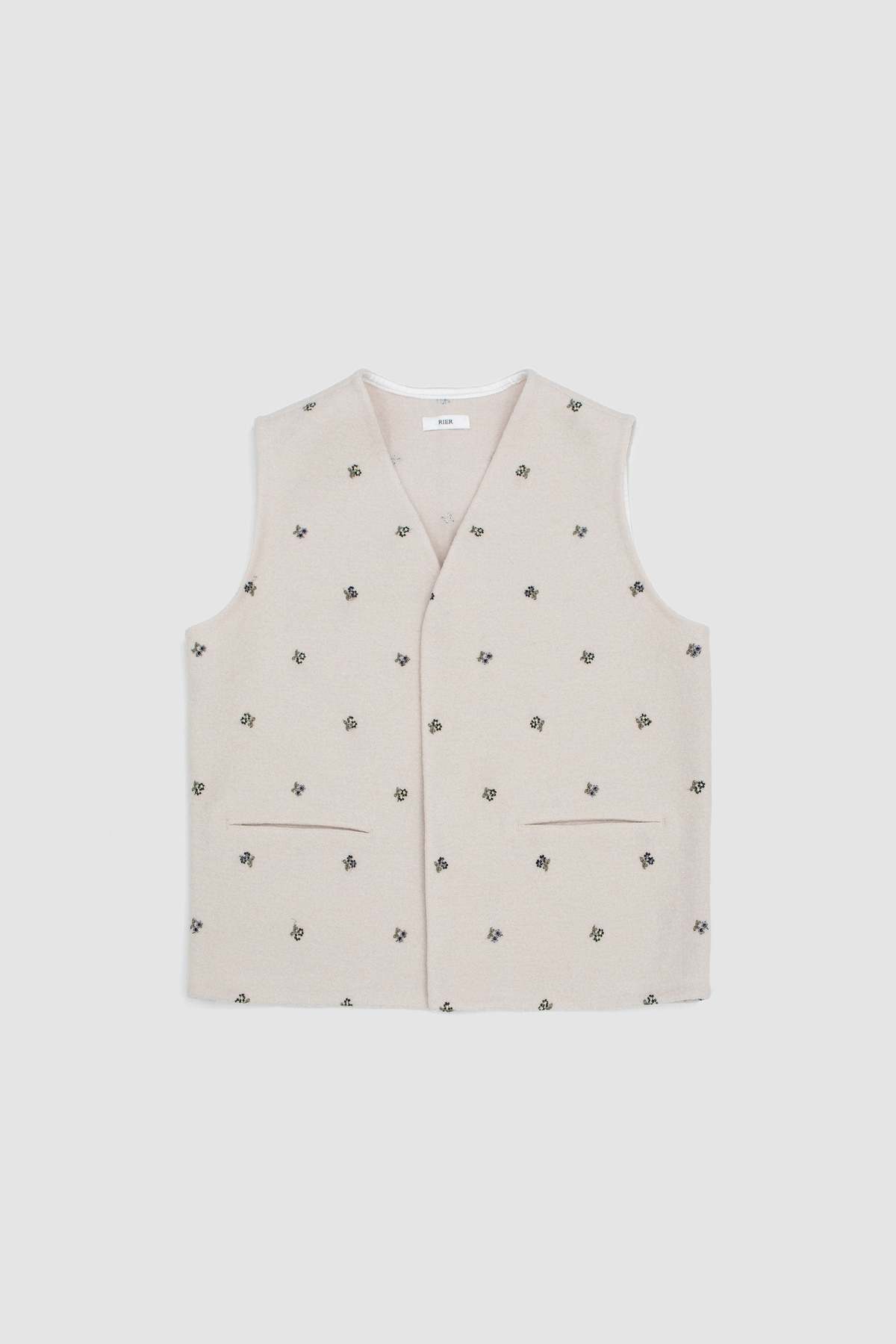 Rier Flowers Felted Walker Gilet - White | Garmentory