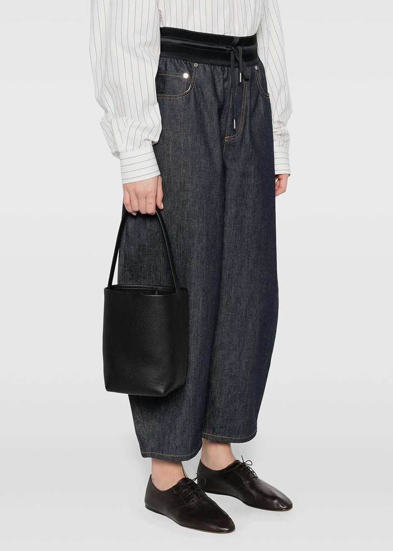 THE ROW ザロウ Small N/S Park Tote ブラック Small N/S Park レザートートバッグ ブルー – The Row