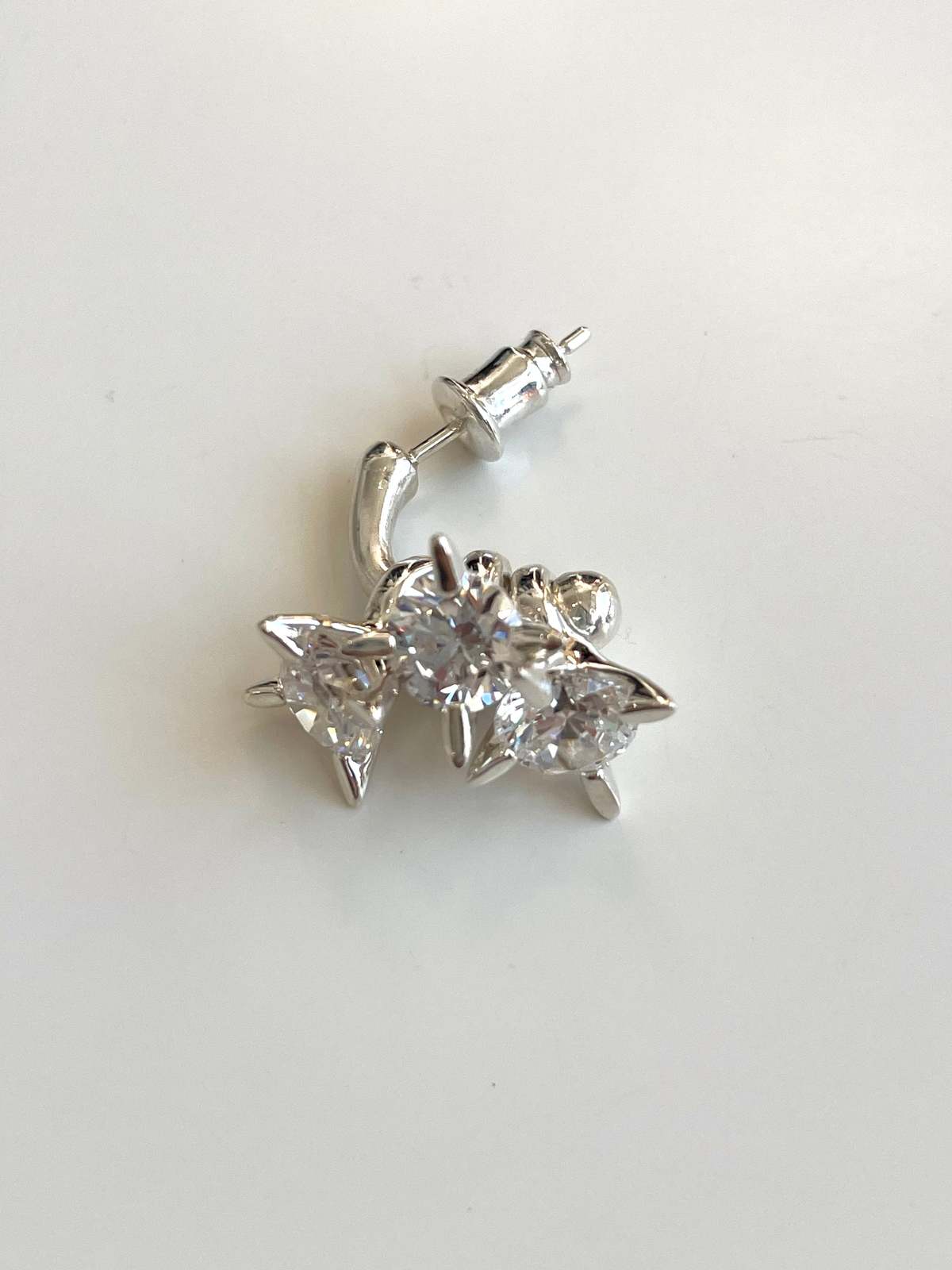 E.M. THREE STONE STUD Earring - Silver - Image 4 of 4