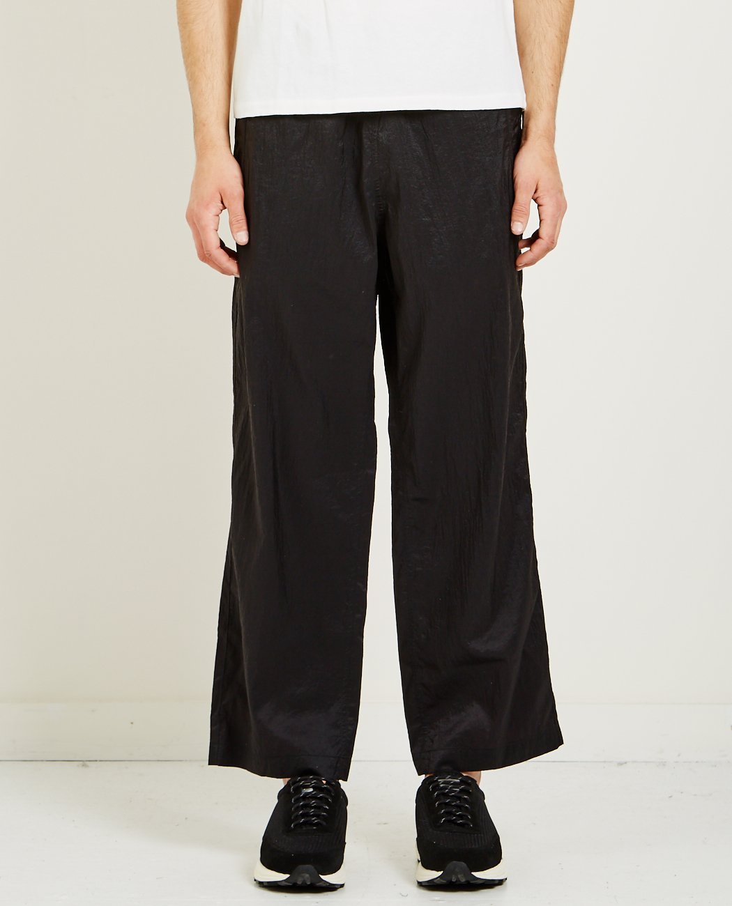 DRAPE-TECH-TROUSER-