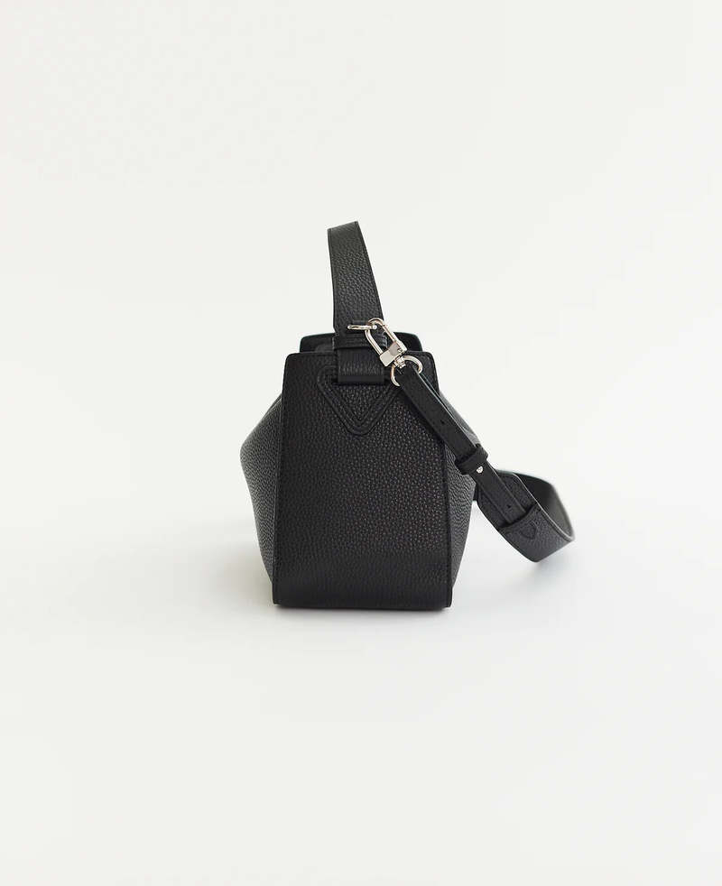 関税送料無料【The Horse】 Clementine Bag ショルダーバッグ The Horse Clementine Bag – MERAKI Boutique