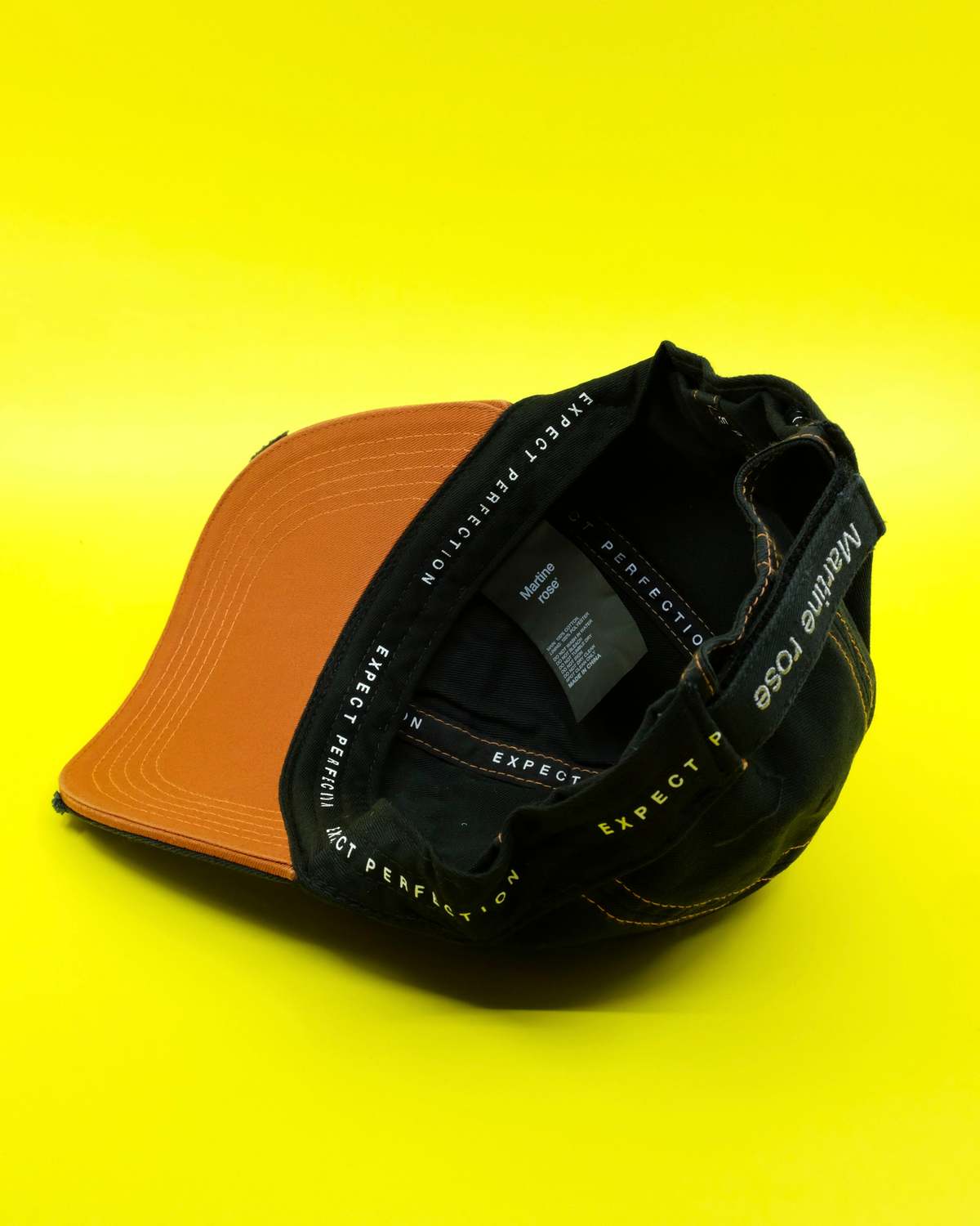 帽子 martine rose ROLL BACK CAP BLACK ORANGE ROLL BACK CAP in BLACK ORANGE | Martine Rose