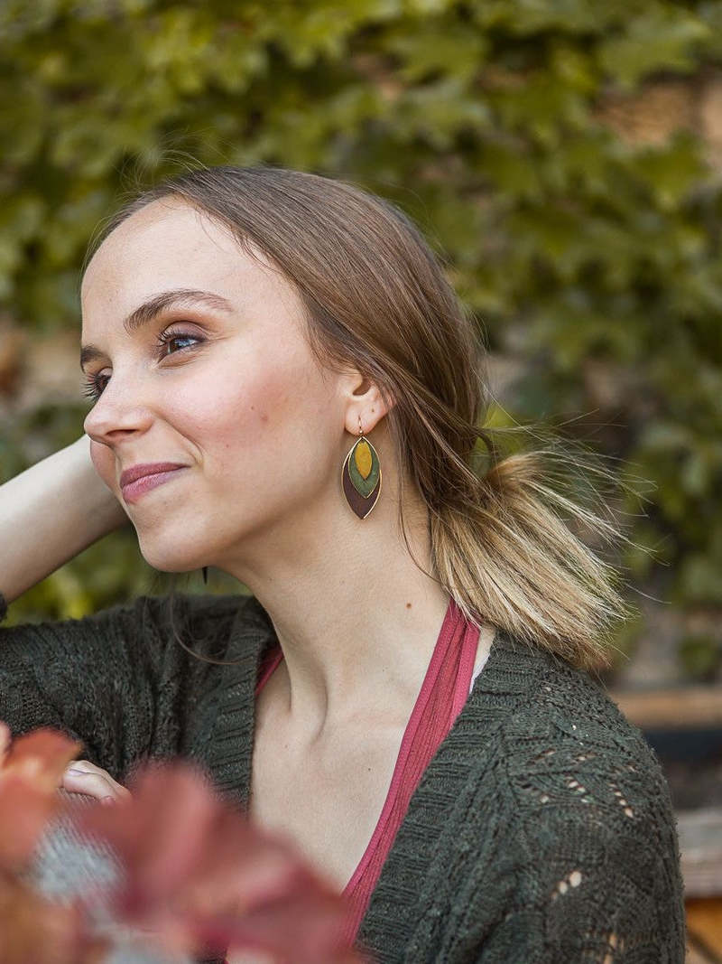 Fair Anita Leaf Tones Earrings
