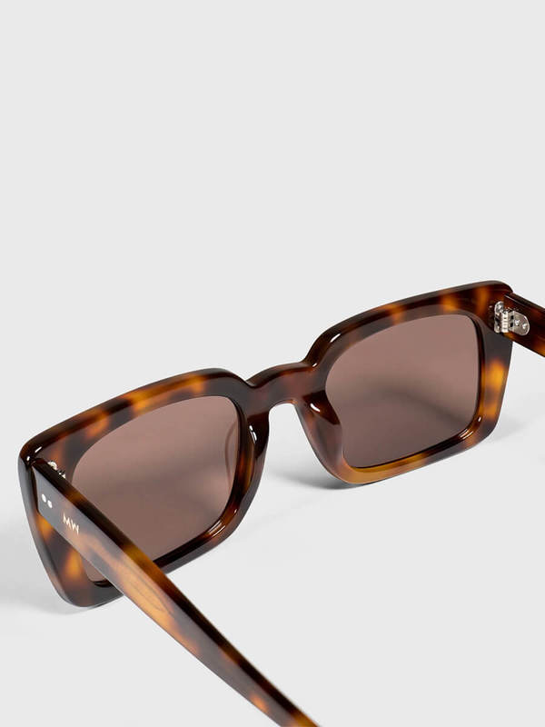 MESSY WEEKEND Anna Sunglasses - Tortoise/Brown
