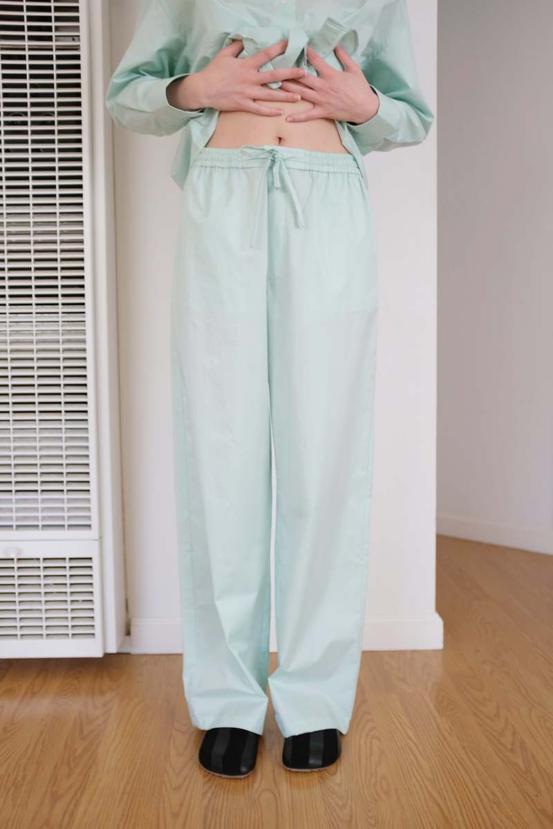 Beklina Cotton Relaxed Pants - Green Beklina Cotton Relaxed Pants - Green