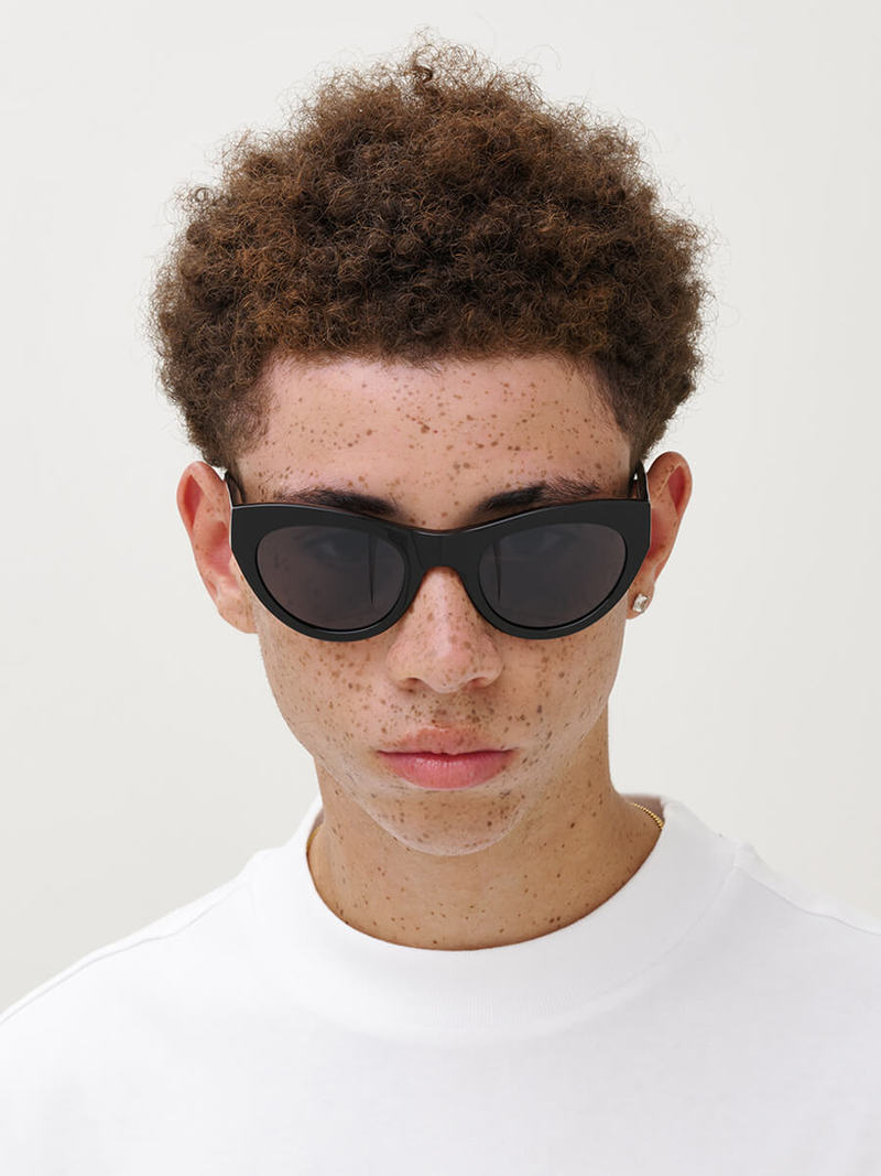 MESSY WEEKEND Donna Sunglasses