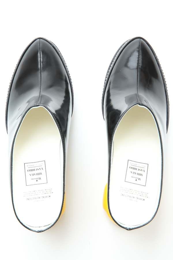 Maison Mihara Yasuhiro Duck Heel Boots Sandal - Black | Garmentory