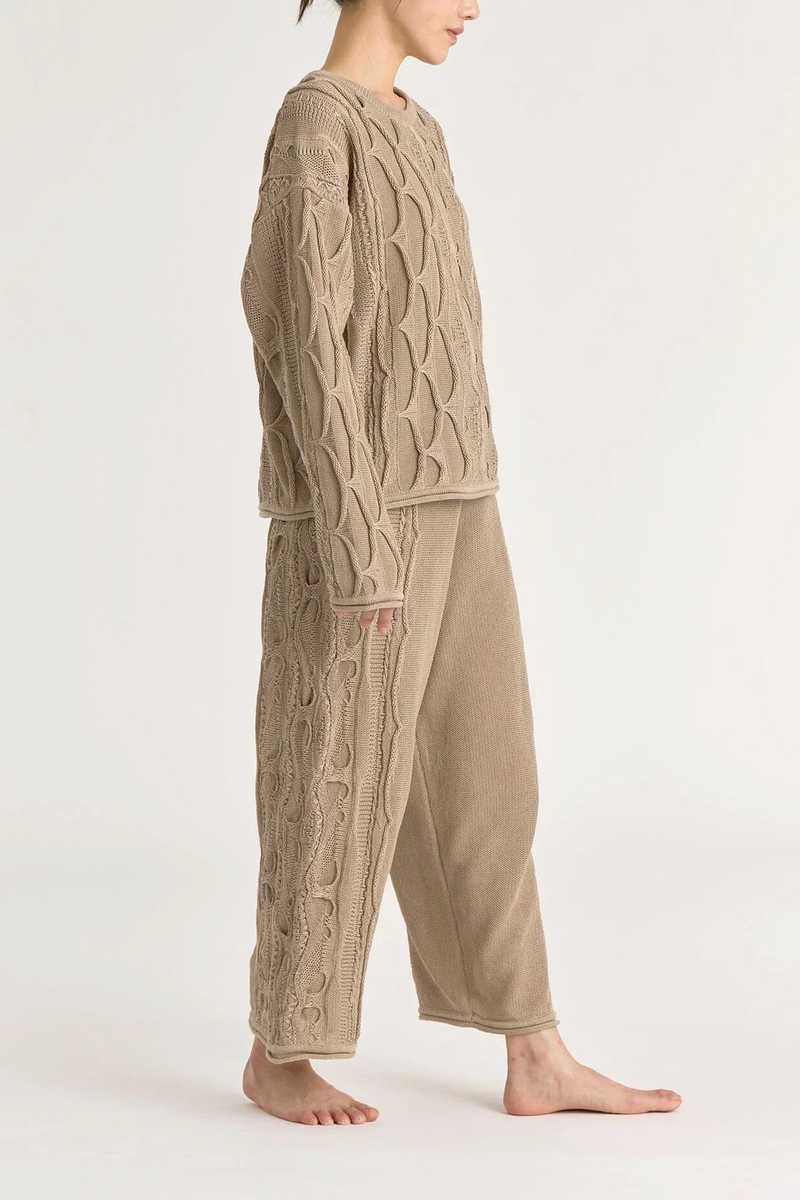 Black Crane Cable Knit Pants - Taupe